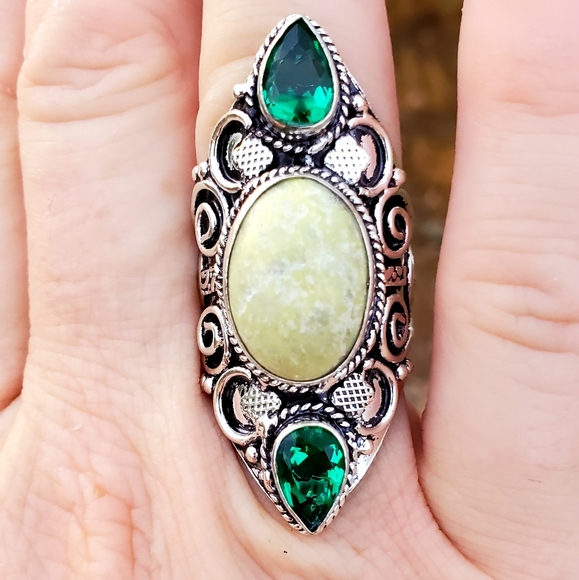 New Lemon Chrysoprase & Peridot 925 Silver Statement Ring. - Picture 3 of 13